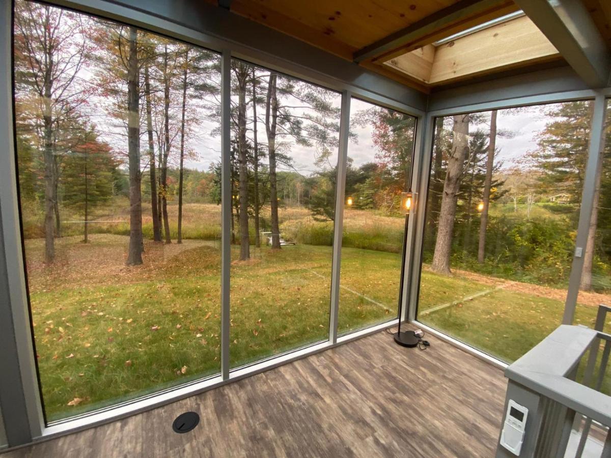 Villa Vermont Mirror House à Guilford Extérieur photo